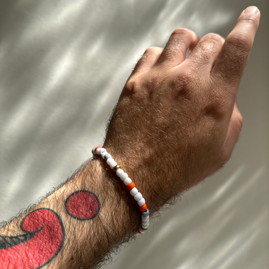 Mostly White Bracelet 004