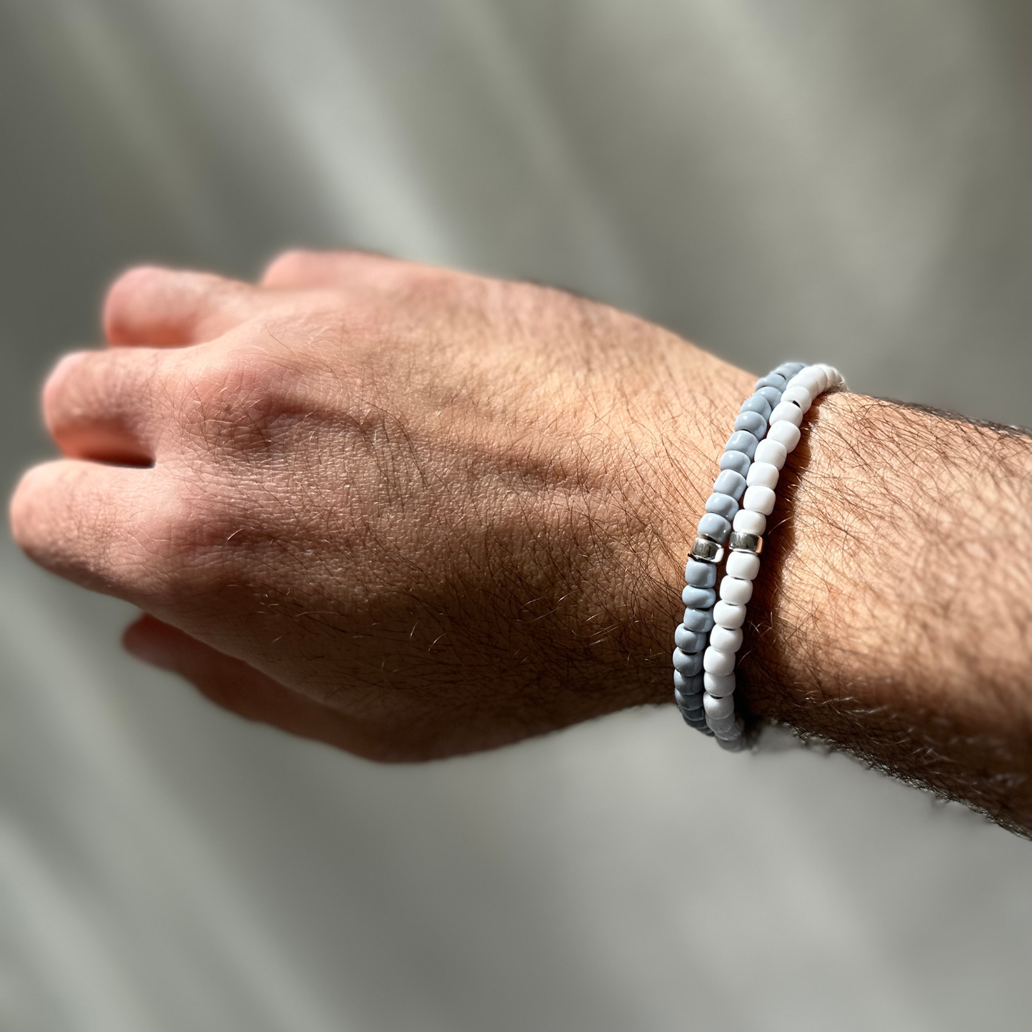 One Silver / Grey Glass