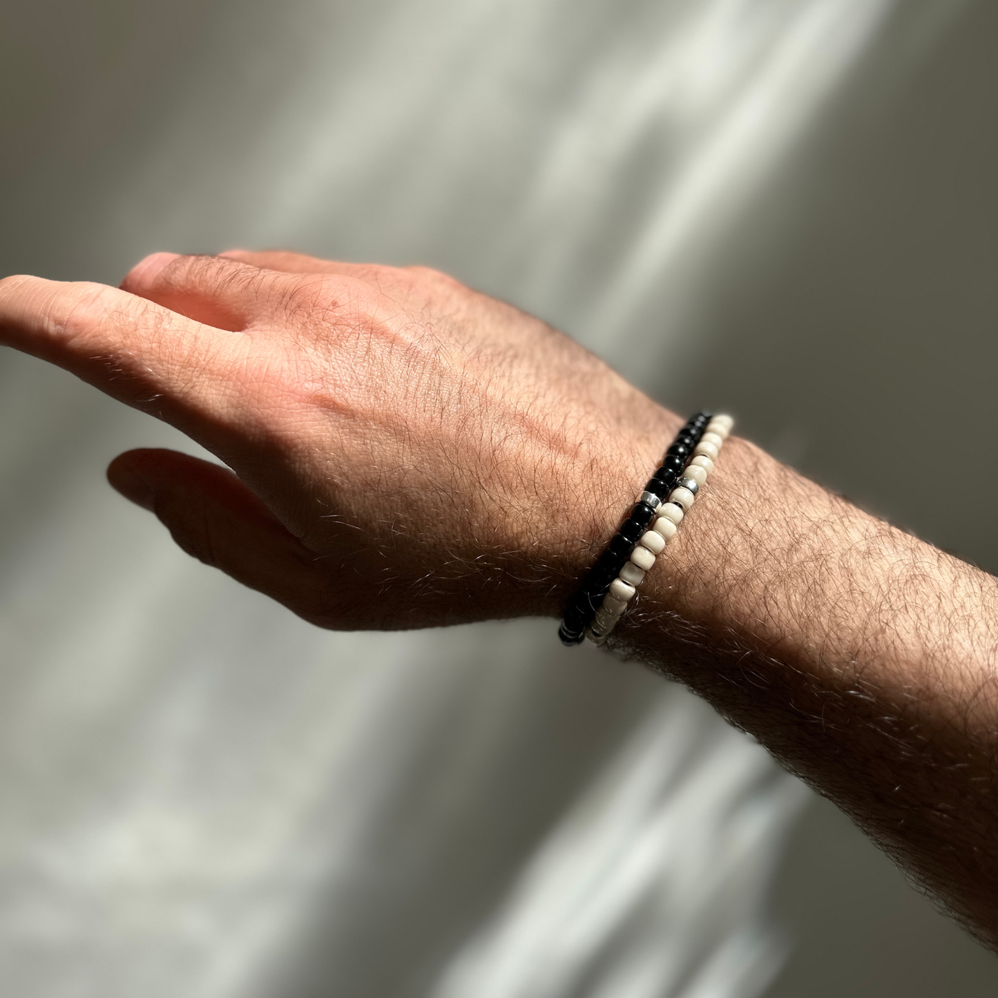 One Silver / Black Glass