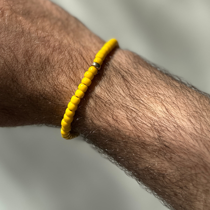 One Gold / Yellow Glass
