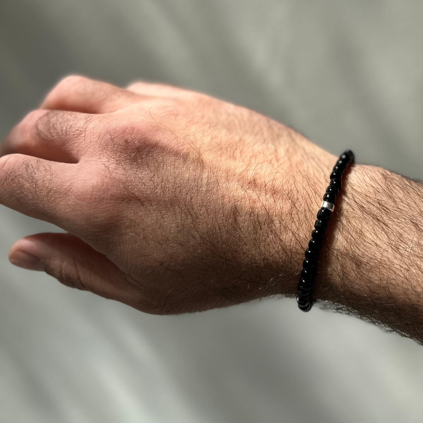 One Silver / Black Glass