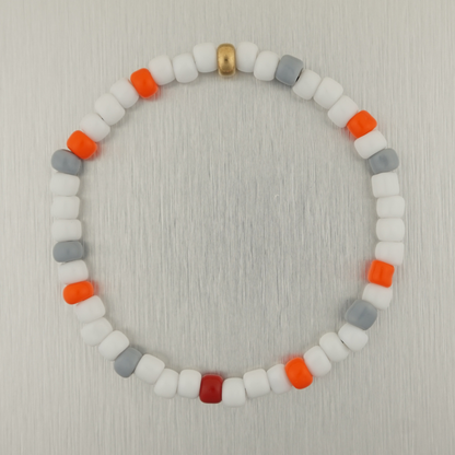 White & Two More Bracelet 005