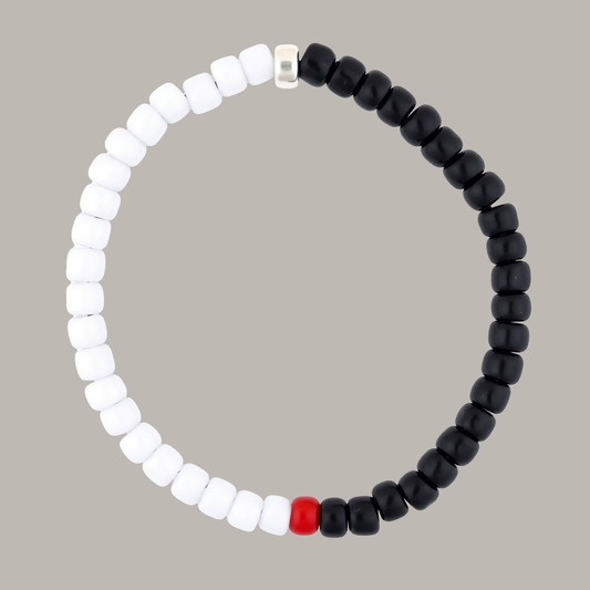 One Silver / Black & White Glass