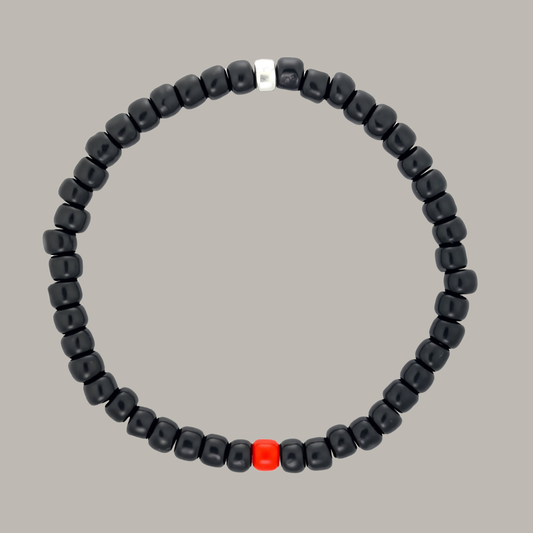 One Silver / Black Glass