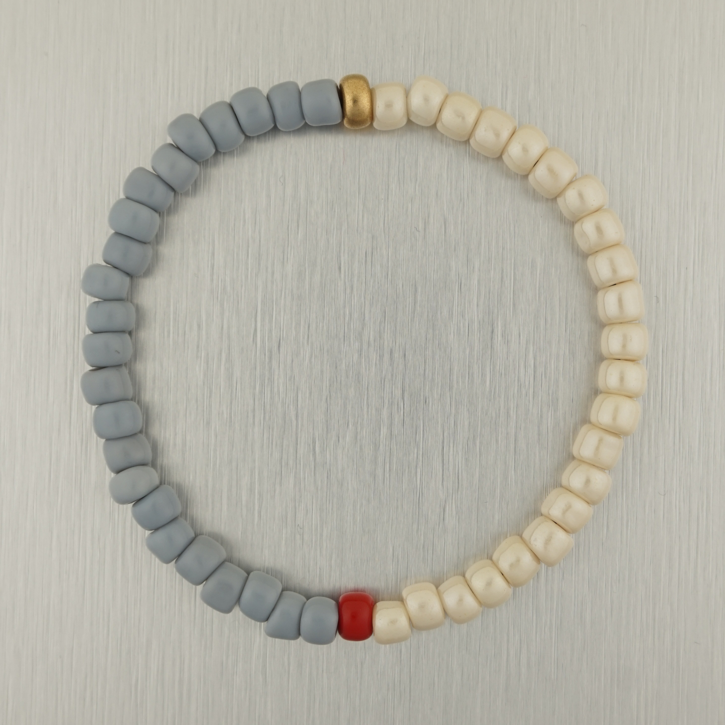Grey & Pearl Bracelet 003